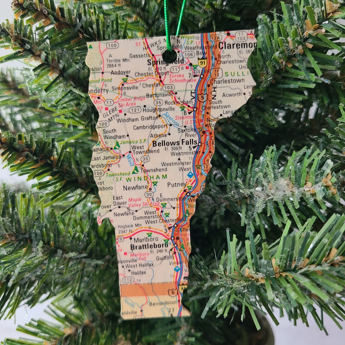 VERMONT - "Austine School for the Deaf in Brattleboro (Closed)" Map Ornament