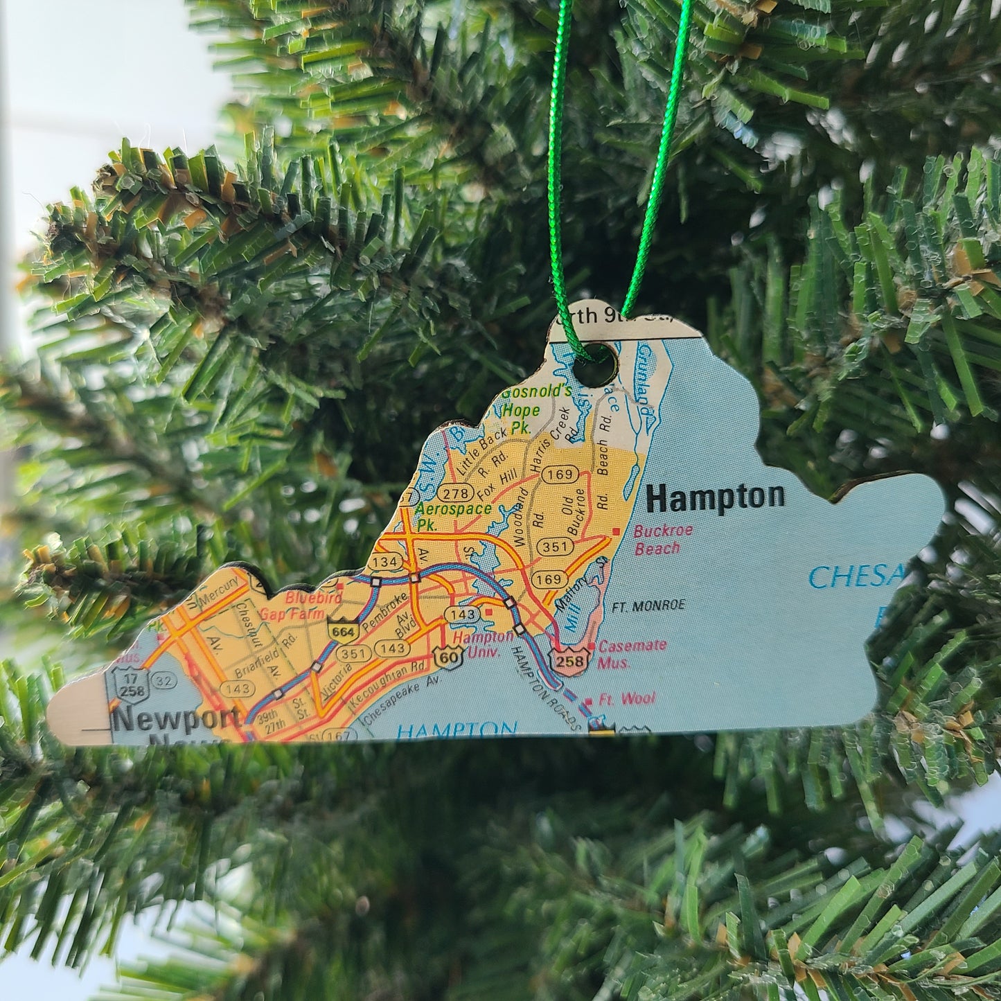 VIRGINIA - "Virginia School for the Deaf, Blind and Multi-Disabled in Hampton (Closed)" Map Ornament