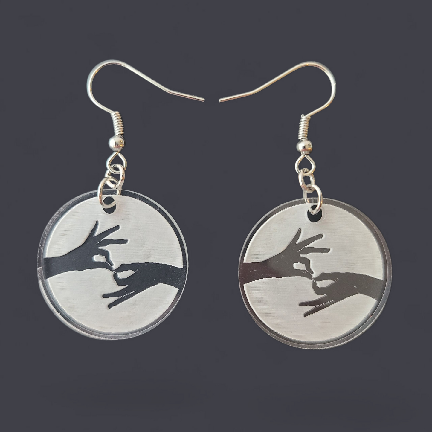"Interpreter Solid Background" earrings (SILVER)