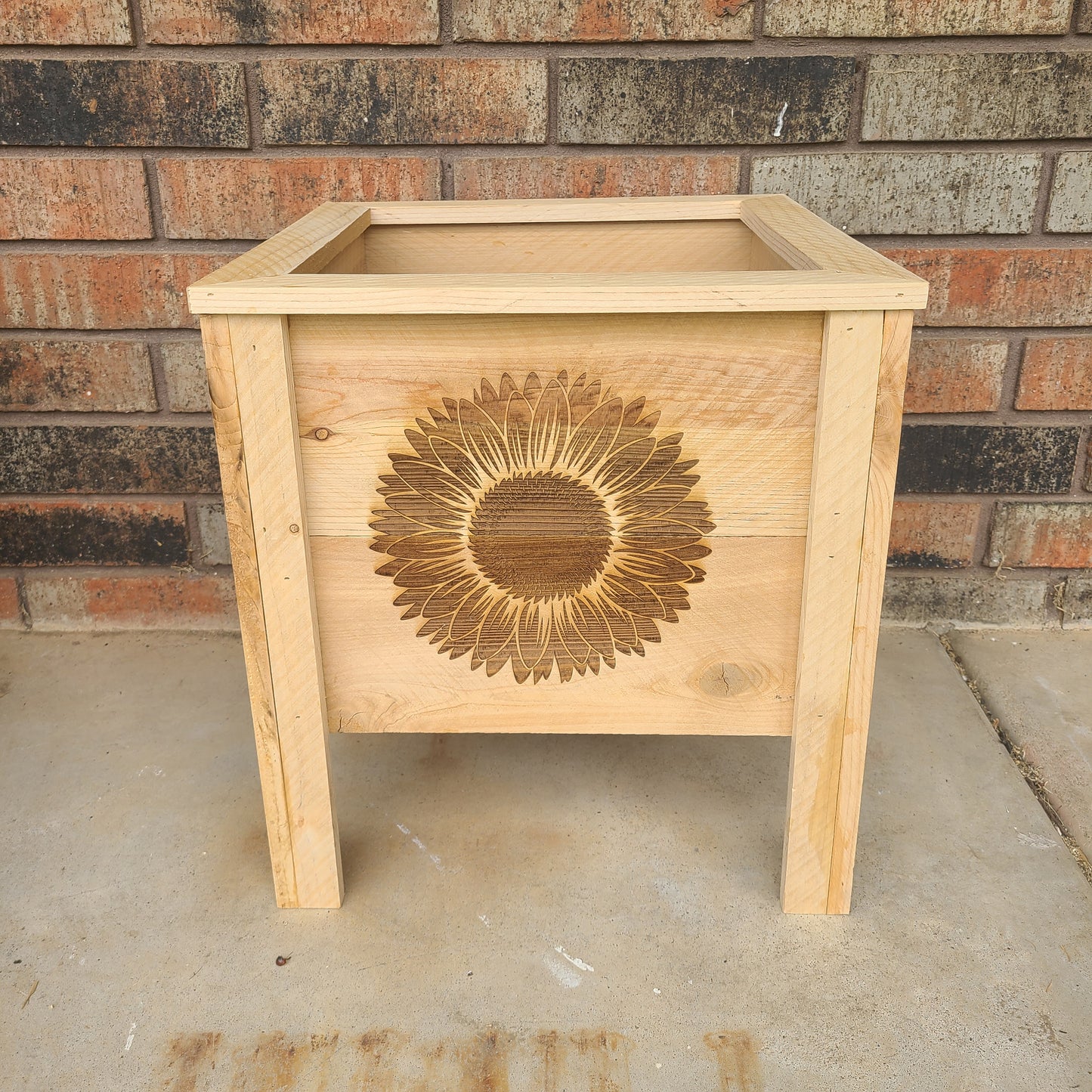 Sunflower Cedar Planter Box